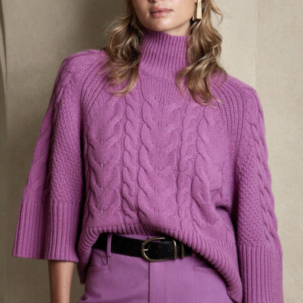 NWT!! Banana Republic RT$180 Rose Cavo FIare-Sleeve Italian Wool Cable Sweater M